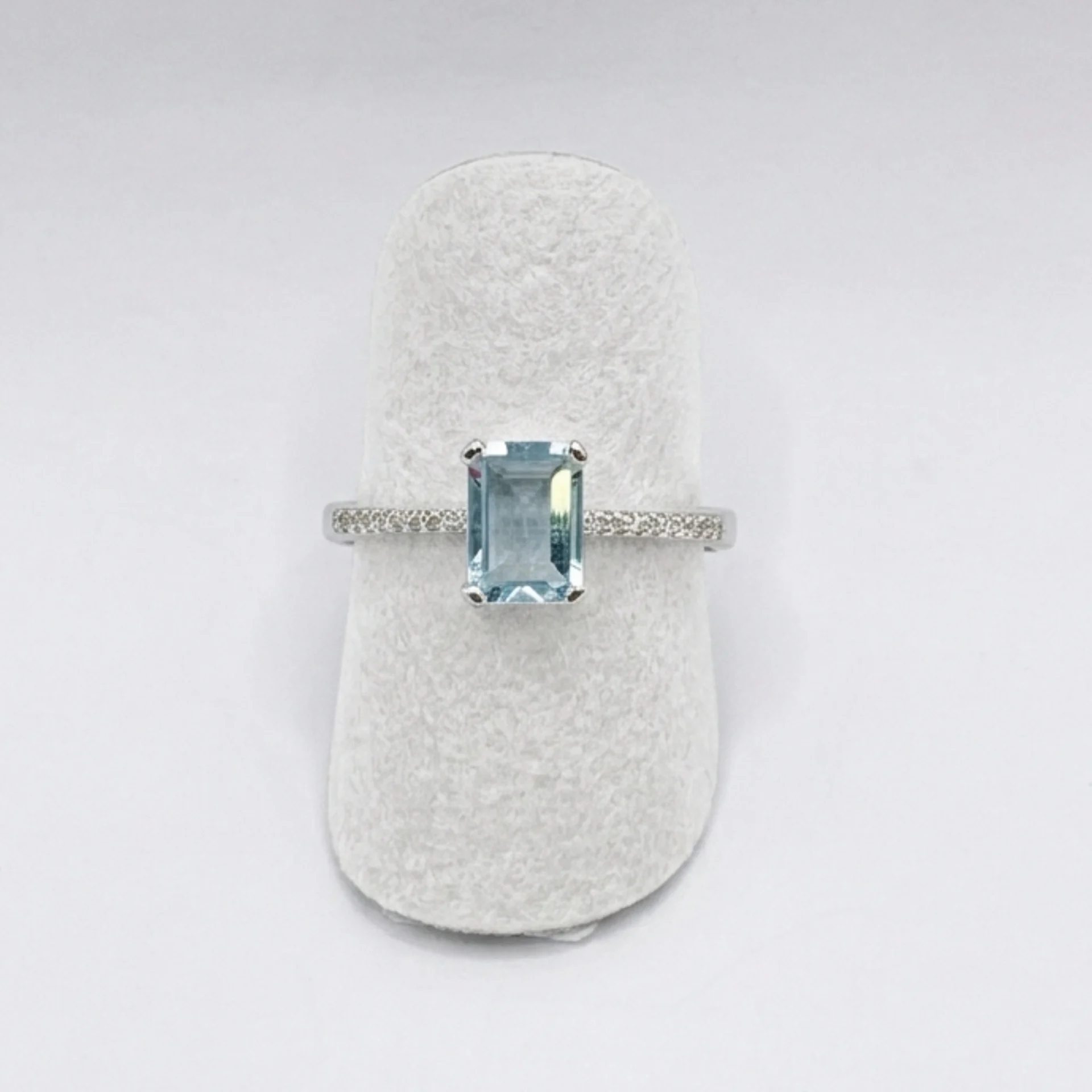 Anello donna oro 18kt CAMELI AN3604AC